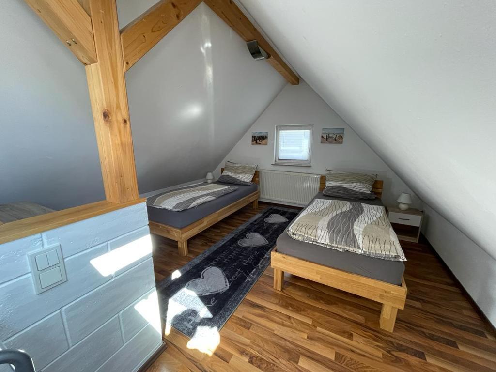 Ferienwohnung Haeusla Hirschaid Exterior photo